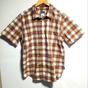 Patagonia Mens Short Sleeve Button Up Yellow/Purple Plaid Shirt Size Large